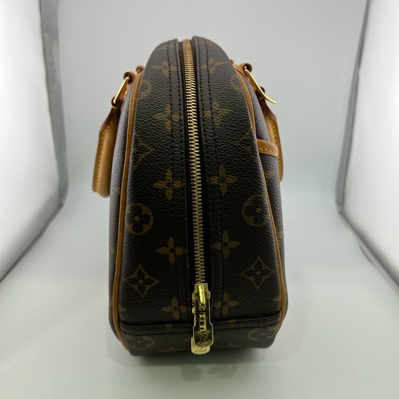 Authentic Louis Vuitton Trouville Monogram Bag - Picture 3 of 9